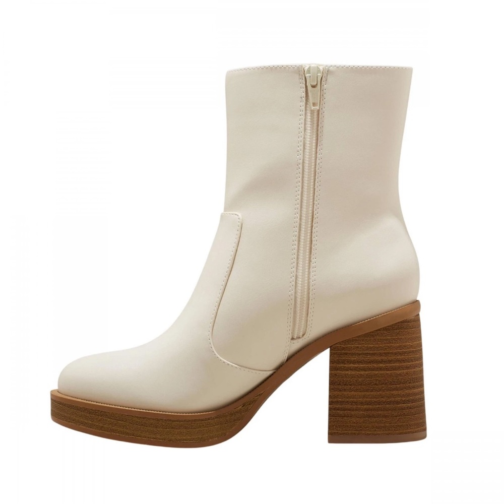 Women’s Universal Thread Jenna Platform Boots Mem… - image 2